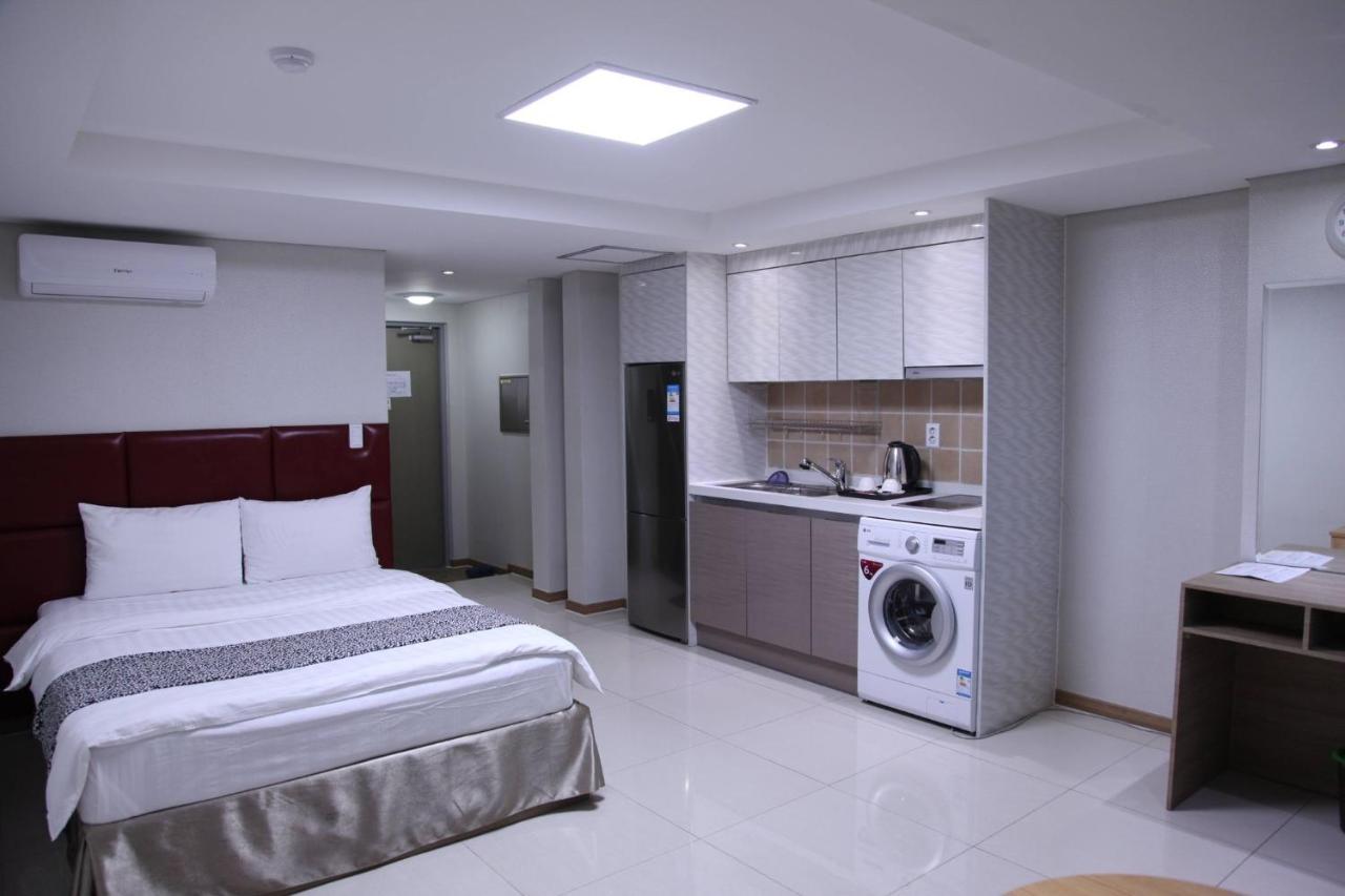 J Hotel Улан-Батор Экстерьер фото
