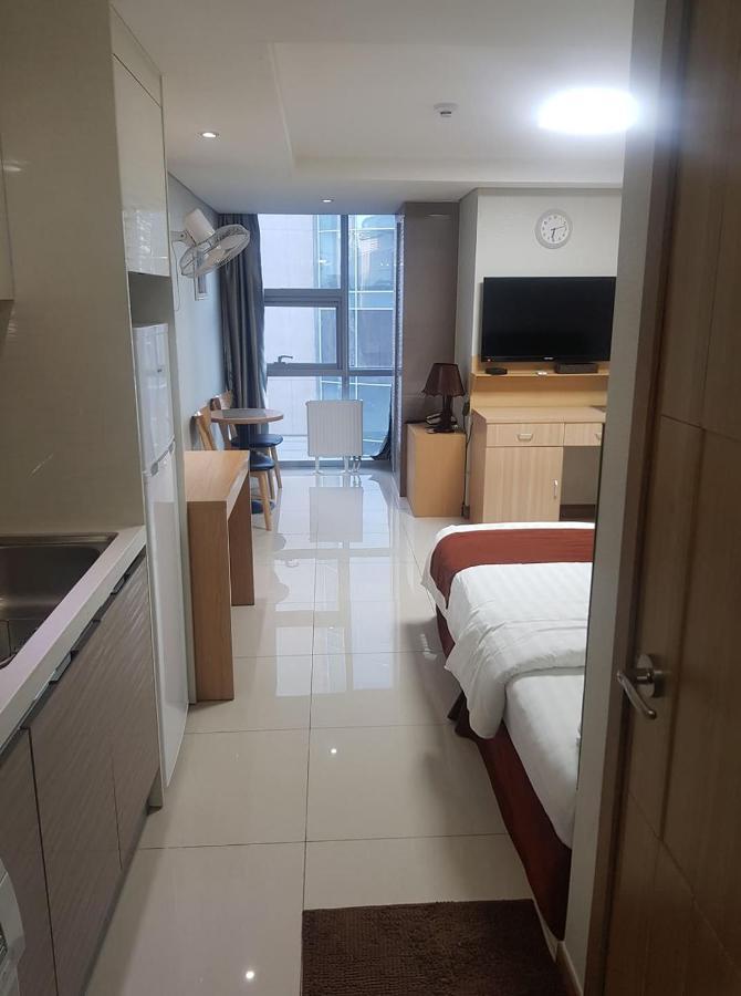 J Hotel Улан-Батор Экстерьер фото