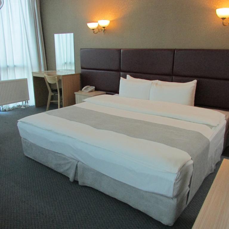 J Hotel Улан-Батор Экстерьер фото